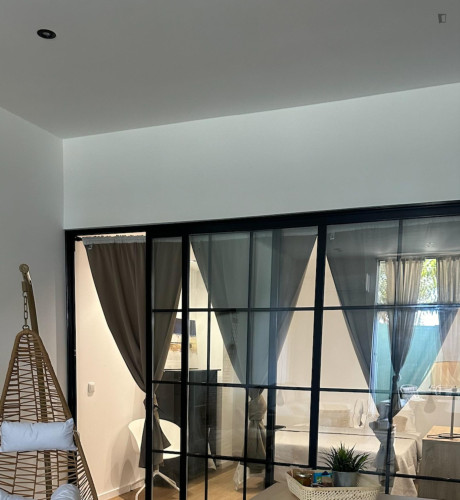 Generous 1 Bedroom Apartment close to Careanos Beach - Gallery - 2