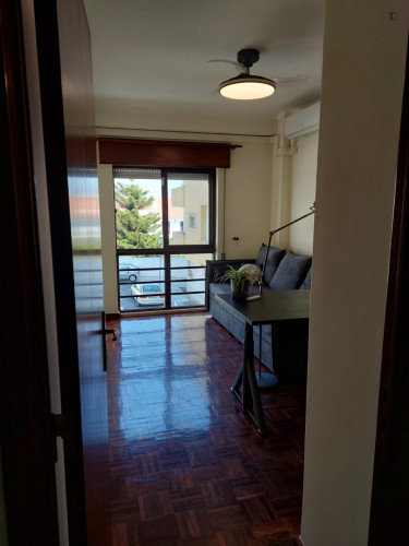 Bright Double Bedroom close to Santana - Cartaxo Train Station - Gallery - 15