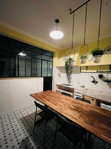 Fantastic Double Bedroom Near ISLA - Gallery - 6
