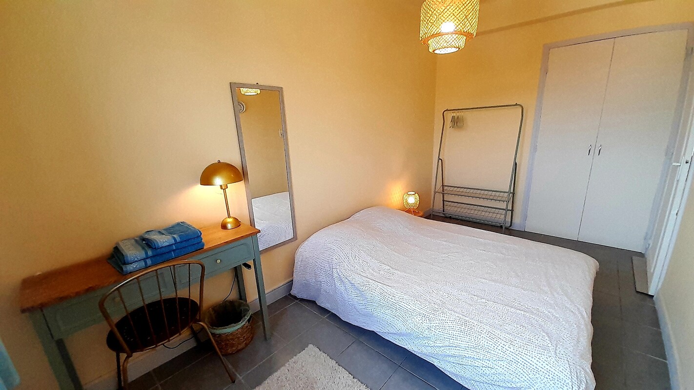 Guest Room(Single Bed) - Room with a view - Gallery - 1