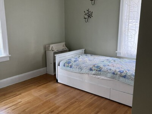 Cottage in the City - Gallery - 6