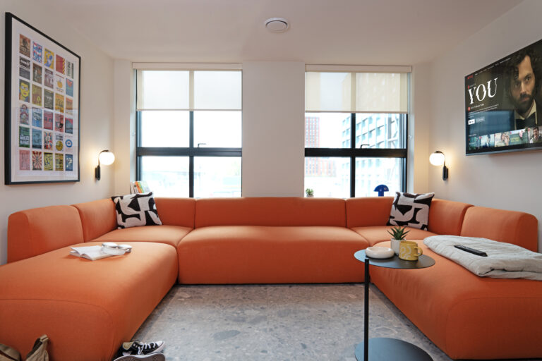 Essential - House Of Social - Gallery - 2