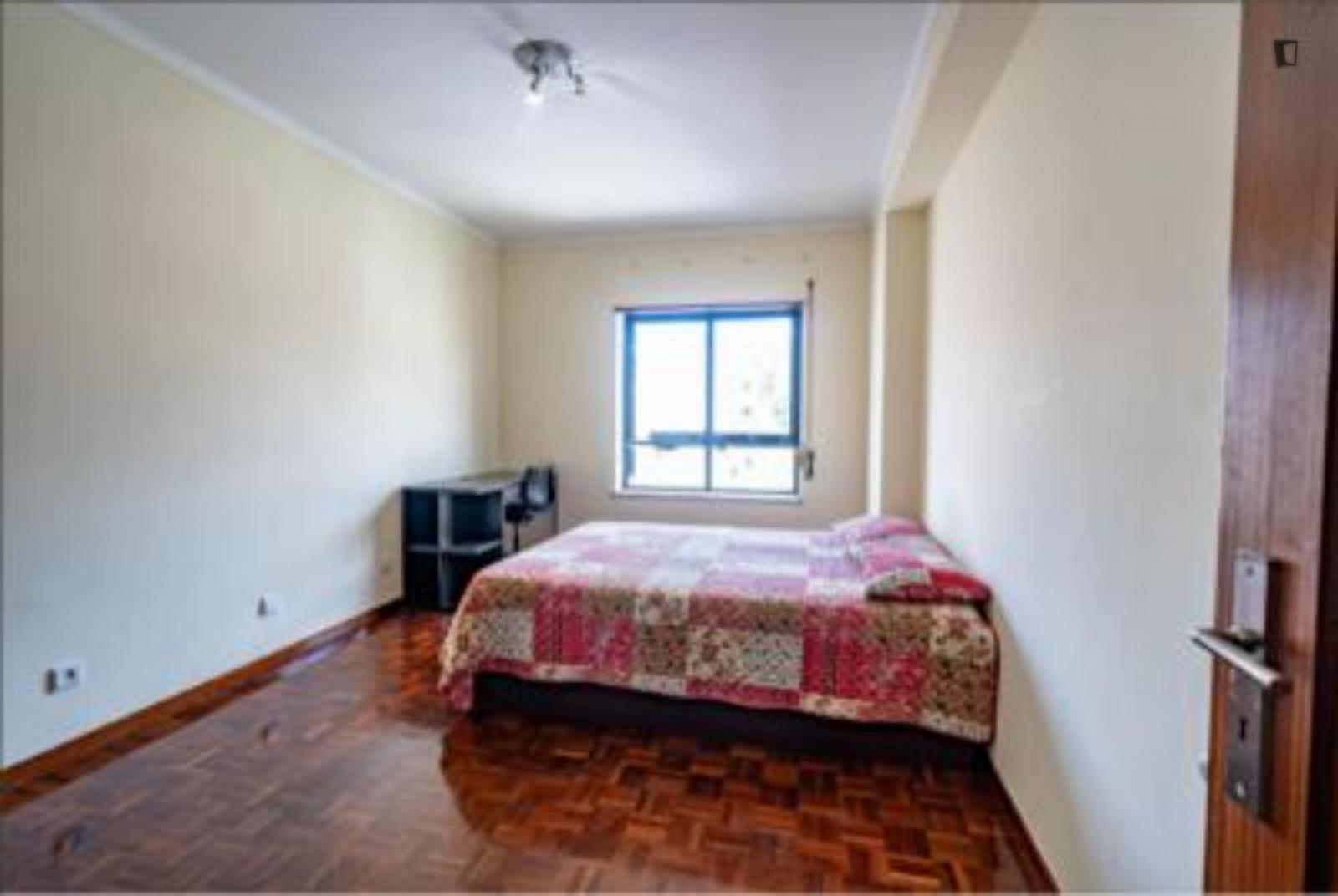 Cozy Double Bedroom Close To Polo I University Of Coimbra - 1