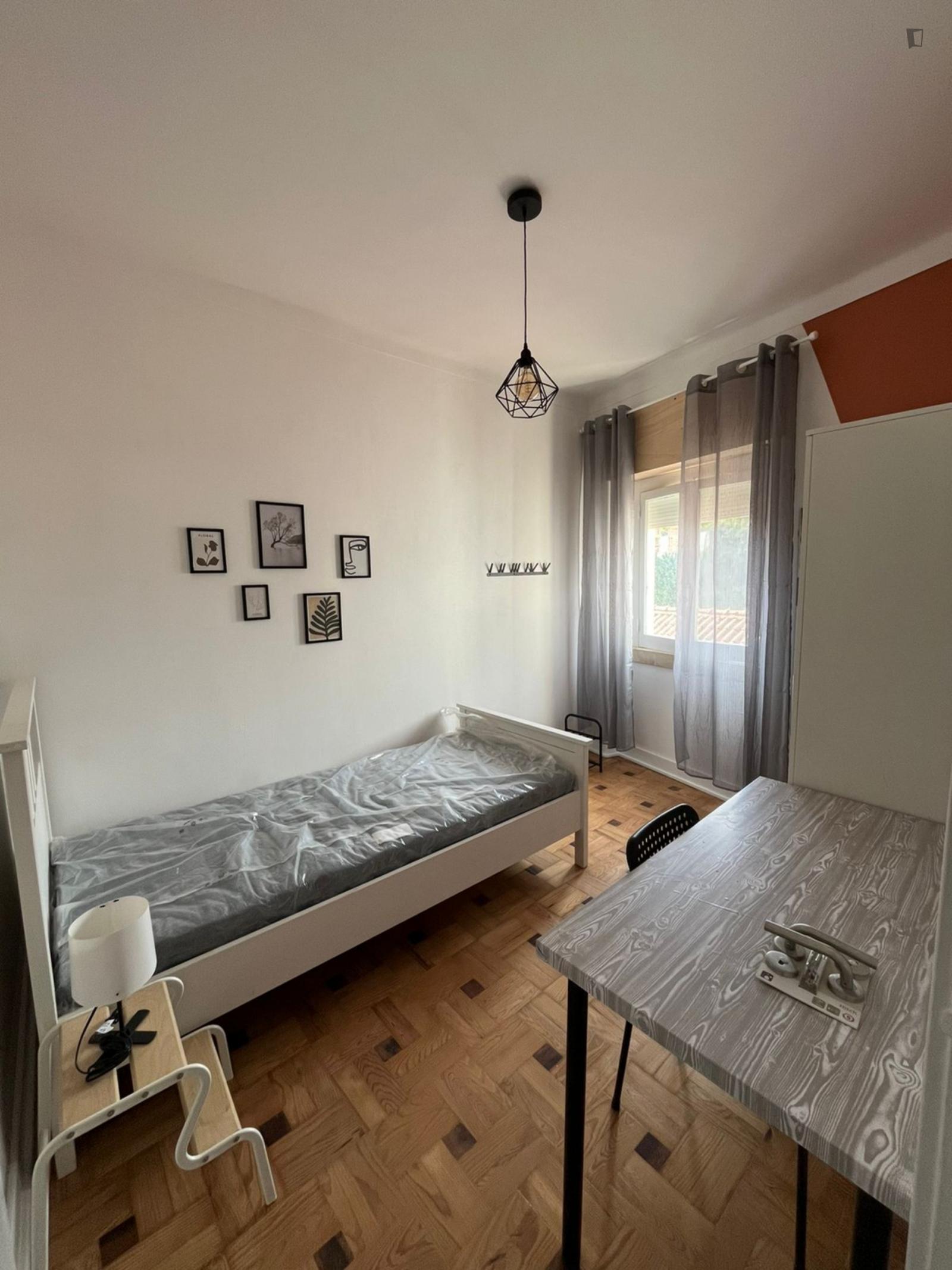 Amazing Single Bedroom Located Near ISLA - 1