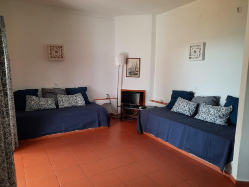 3-bedroom house, with outdoor area