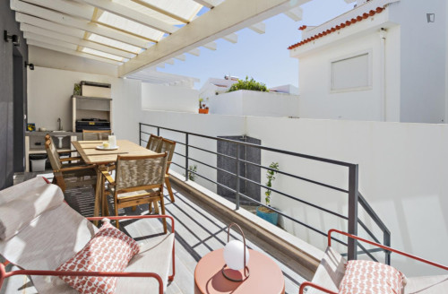Spacious 3-bedroom apartment in Tavira 