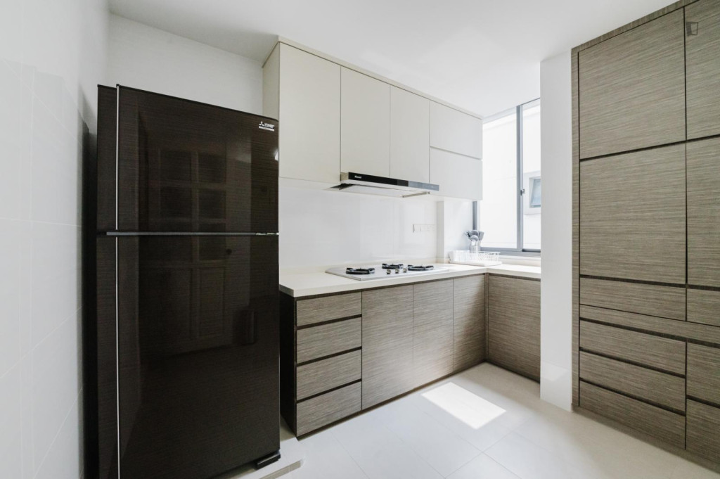 Homely double bedroom in Potong Pasir