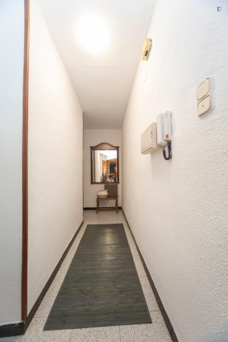 Very nice double bedroom near the Granada train station