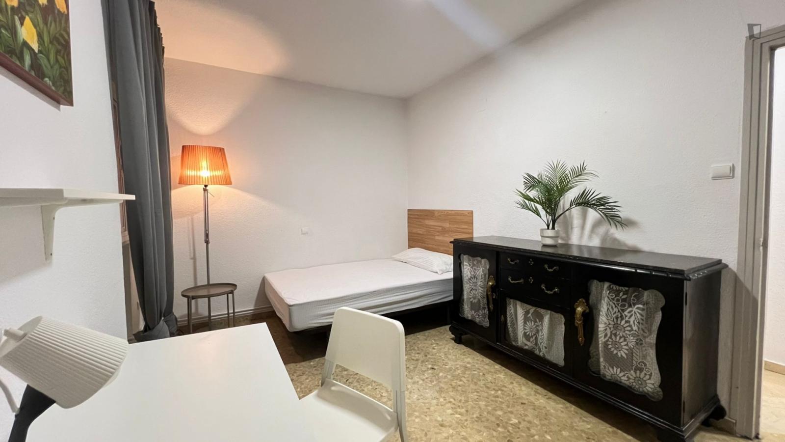  Nice Single Bedroom Near Parque Federico García Lorca  -  Nice single bedroom near Parque Federico García Lorca  - Gallery -  1