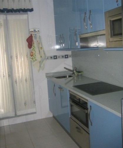 Double bedroom in 3-bedroom apartment - Gallery - 4