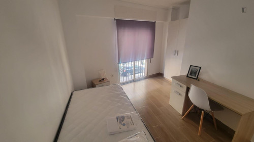 Modern Single Bedroom close to UMH University