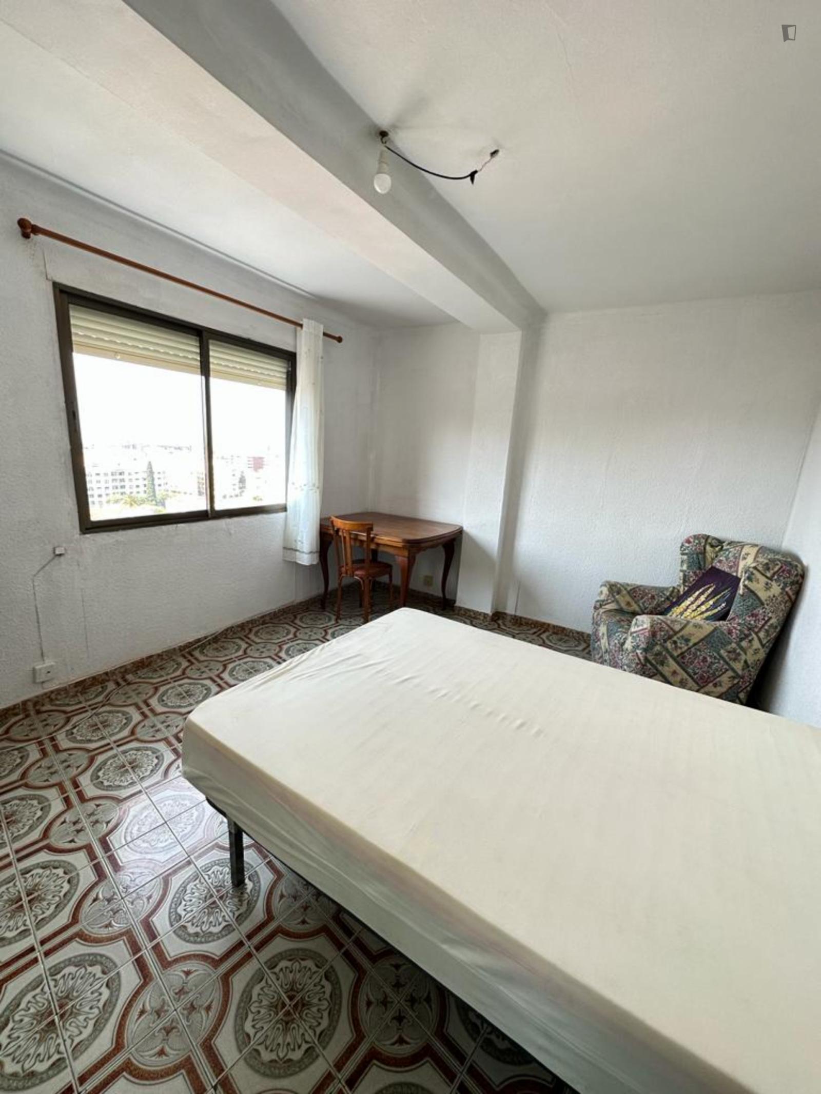  Pleasant Double Bedroom In Tarragona  -  Pleasant double bedroom in Tarragona  - Gallery -  1