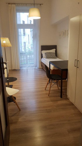 Neat single bedroom in Stradom