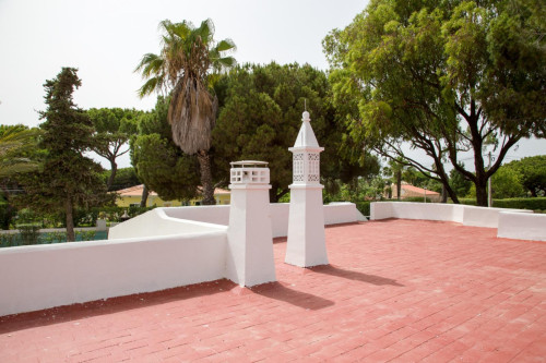 Modern studio next to Quarteira beach
