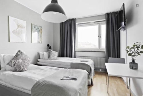 Lovely 1-bedroom flat in Margretelund