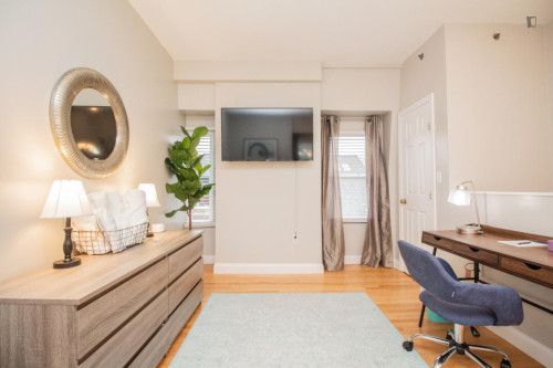 Very neat 2-bedroom apartment in Riverside  - Gallery -  5