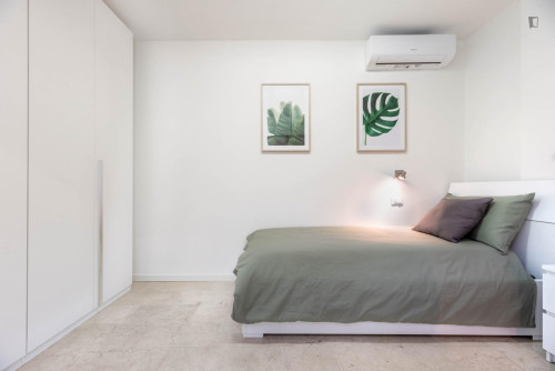 Homely single bedroom near the Padova train station