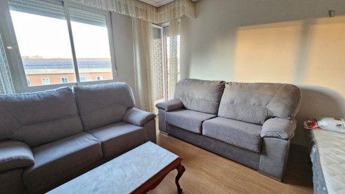 Lovely double bedroom in Salamanca