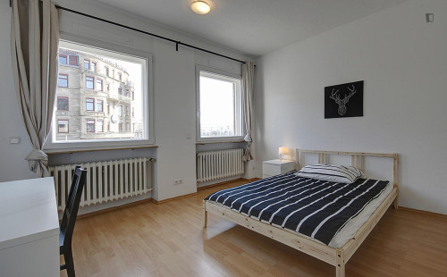 Big single bedroom in Veielbrunnen