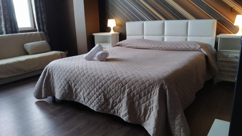 Charismatic double ensuite bedroom near Università degli Studi di Bari Aldo Moro