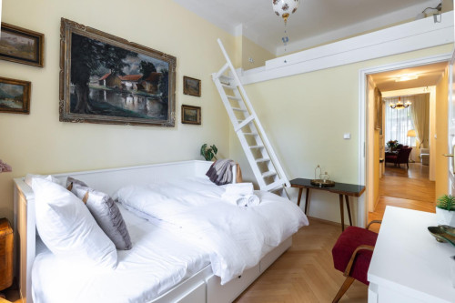 Wonderful 1-bedroom flat in Vinohrady - Gallery - 23
