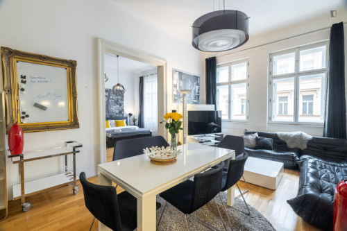Excellent 3-bedroom flat in Malá Strana - Gallery - 14