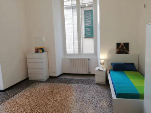 Pleasant single bedroom near the Darsena metro