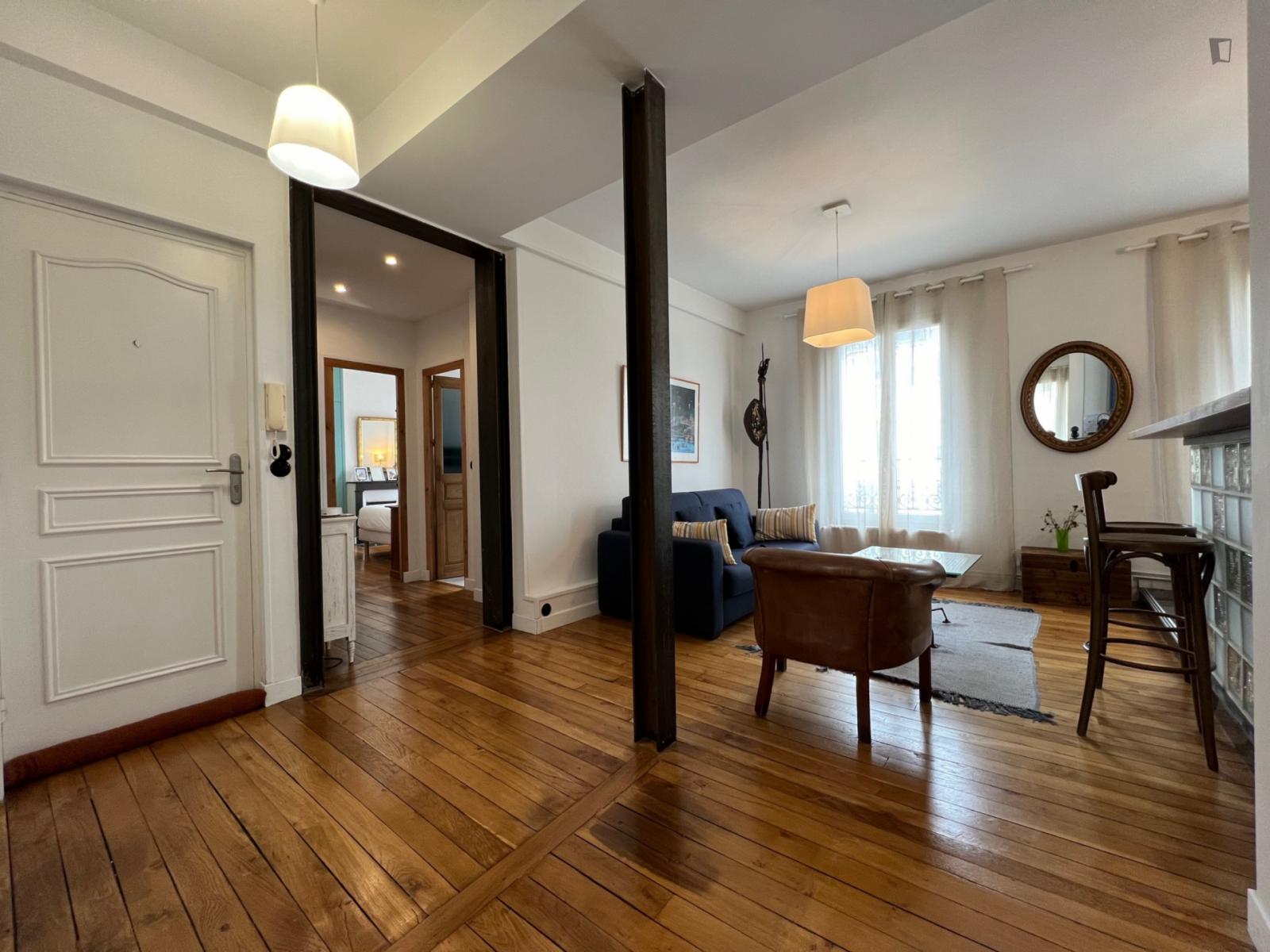 Stunning 2-Bedroom Apartment In Maison-Blanche  -  Stunning 2-bedroom apartment in Maison-Blanche  - Gallery -  1