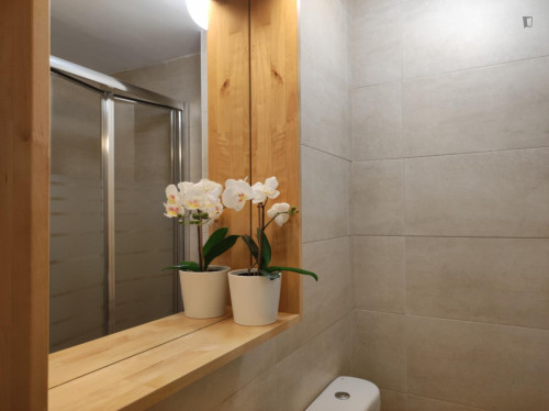 Beautiful studio apartment with shared rooftop - Gallery - 10