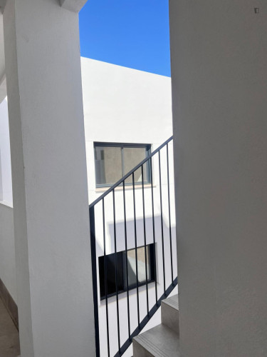 Cool double bedroom in Bailén-Miraflores