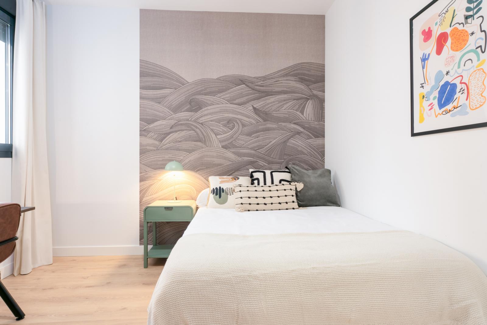  Cool Double Bedroom In Bailén-Miraflores  -  Cool double bedroom in Bailén-Miraflores  - Gallery -  1