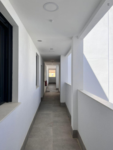 Beautiful double ensuite bedroom in Victoria Eugenia