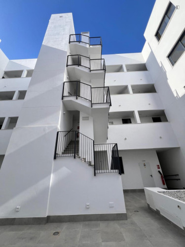 Beautiful double ensuite bedroom in Victoria Eugenia