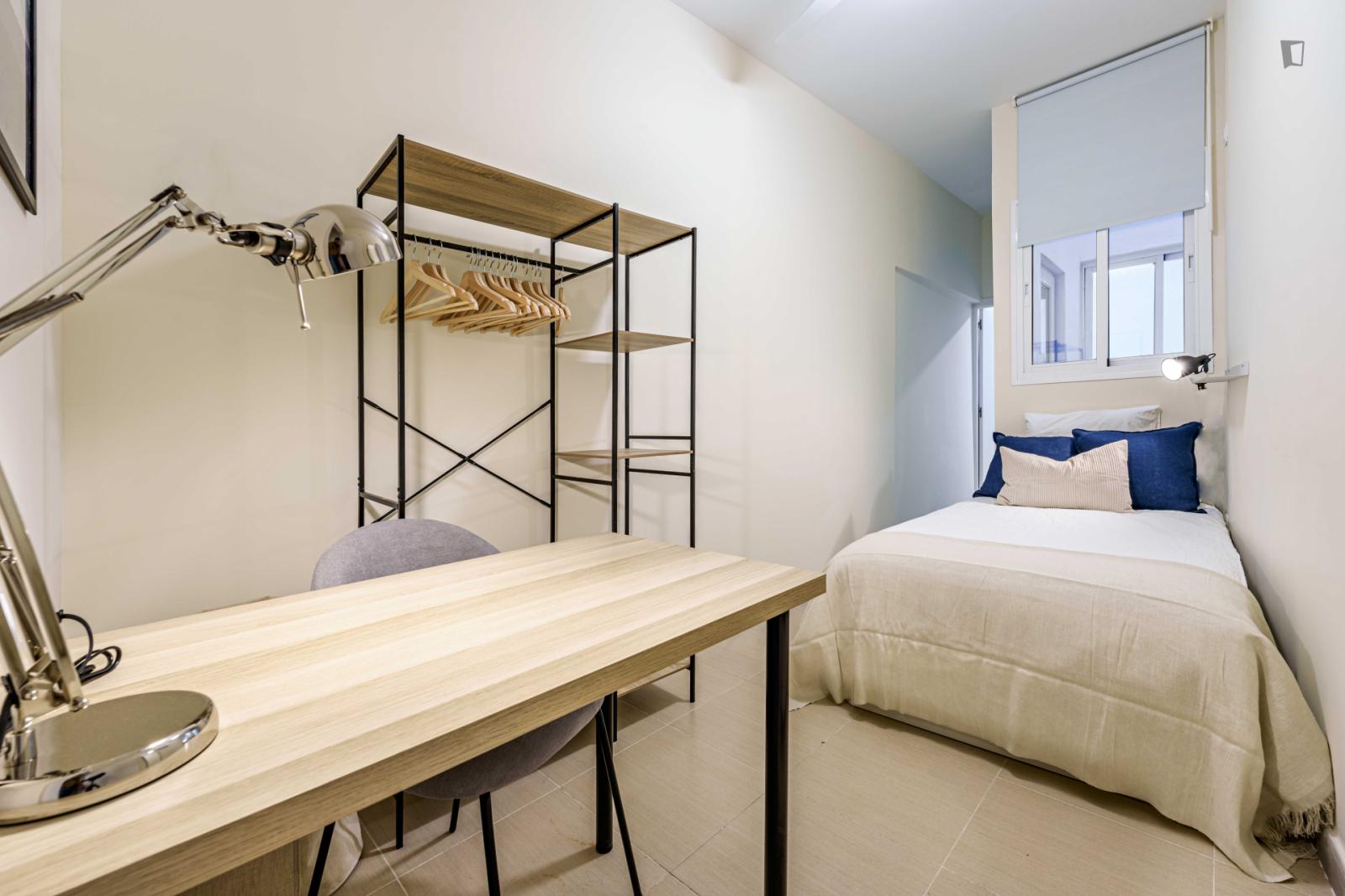 Bedroom For Rent In Alamos 31, Málaga - Bedroom for rent in Alamos 31, Málaga - Gallery - 1