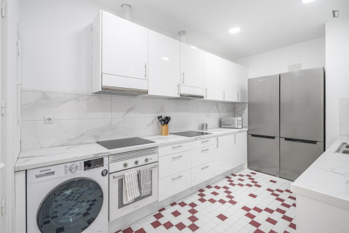 Bedroom for rent in Alamos 31, Málaga