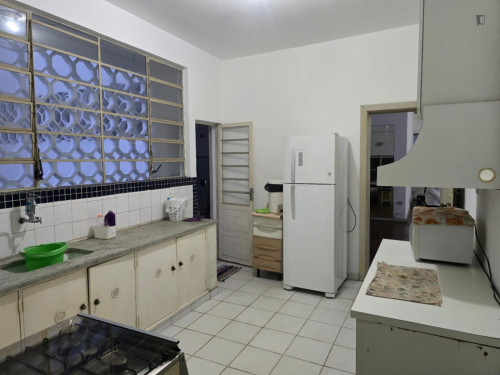 Double bedroom in 3-bedroom apartment