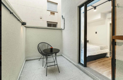 Snug single bedroom near Universidade Federal do Rio Grande do Sul - Gallery - 60