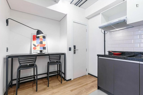 Snug single bedroom near Universidade Federal do Rio Grande do Sul - Gallery - 40