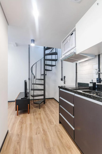Snug single bedroom near Universidade Federal do Rio Grande do Sul - Gallery - 69