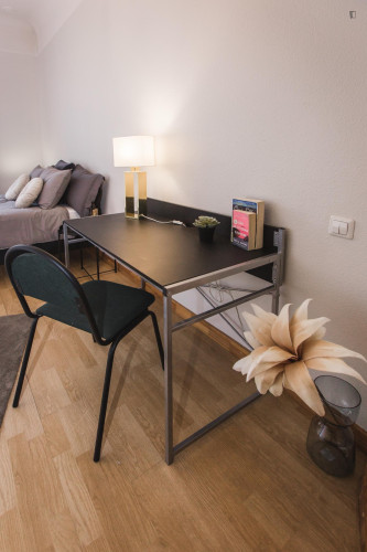 Appealing double bedroom in the centre of Riga   - Gallery -  5