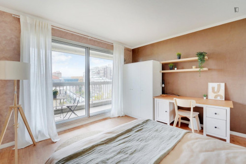 Move into this 14 m² room with balcony - BBC01