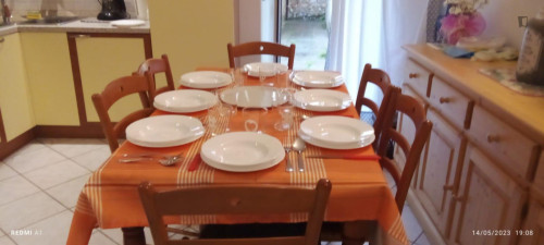 2-bedroom house, with outdoor area