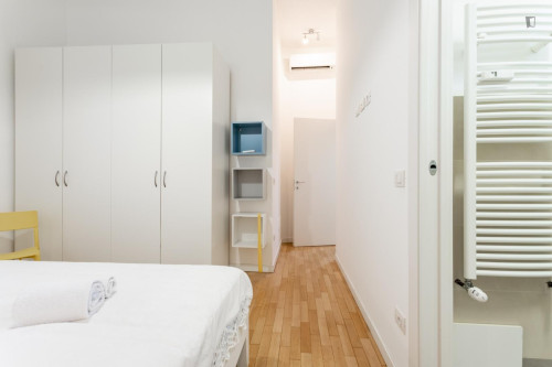 Spacious and modern 2-bedroom apartment next to Università Cattolica del Sacro Cuore