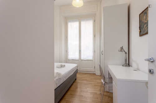 Spacious and modern 2-bedroom apartment next to Università Cattolica del Sacro Cuore - Gallery - 18