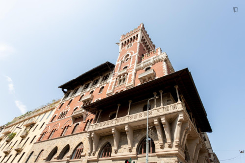 Spacious and modern 2-bedroom apartment next to Università Cattolica del Sacro Cuore