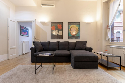 Spacious and modern 2-bedroom apartment next to Università Cattolica del Sacro Cuore - Gallery - 17