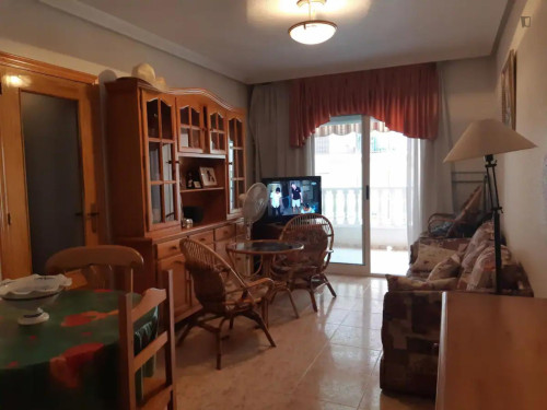 Twin bedroom
