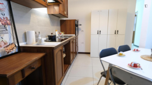 Welcoming single ensuite bedroom near Università degli Studi di Sassari  - Gallery -  5