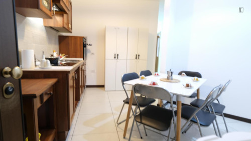 Welcoming single ensuite bedroom near Università degli Studi di Sassari