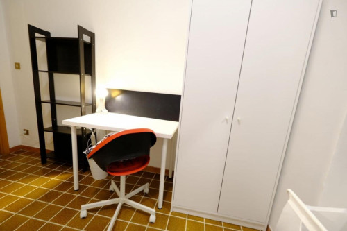 Nice single bedroom near Università degli Studi di Sassari